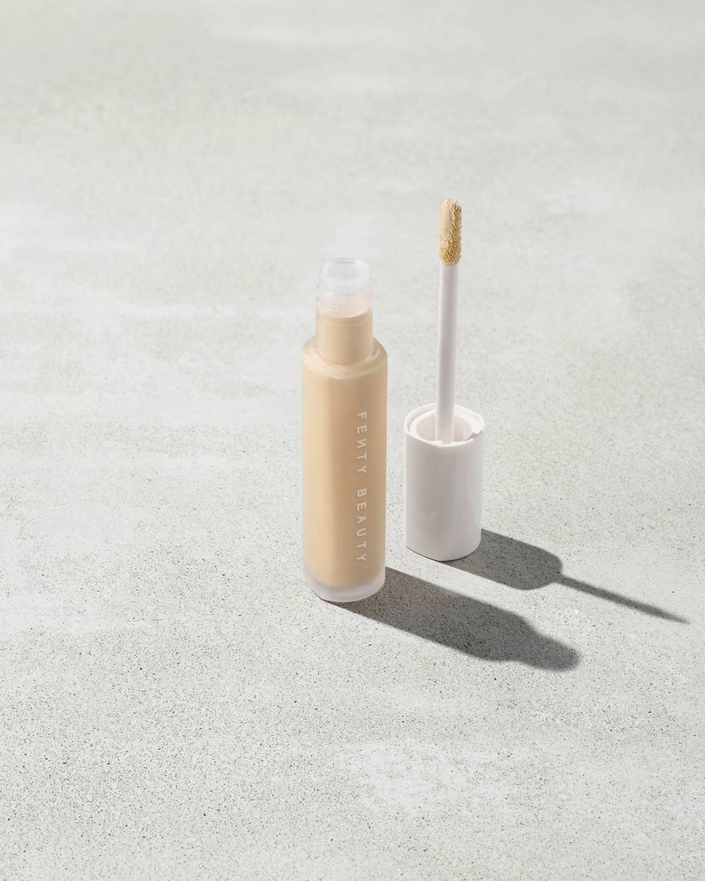 Pro Filt'r Instant Retouch Concealer — #145