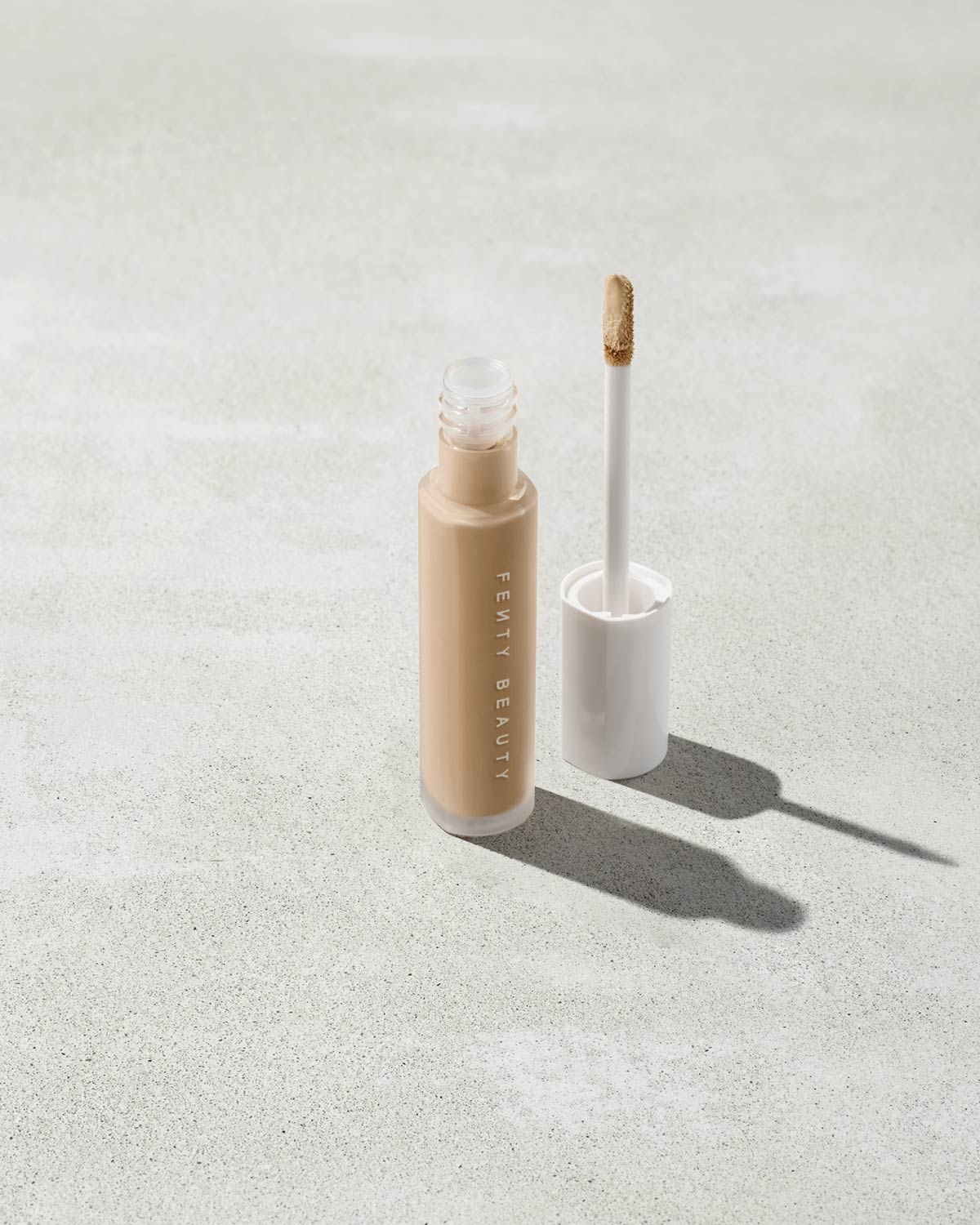 Pro Filt'r Instant Retouch Concealer — #240