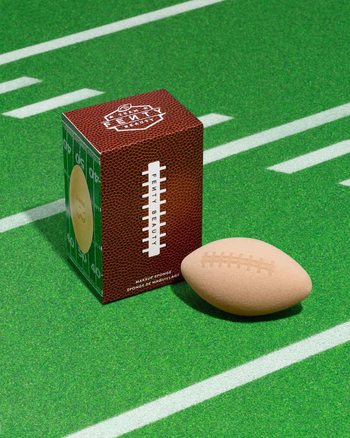 Showstopp'r Football Sponge
