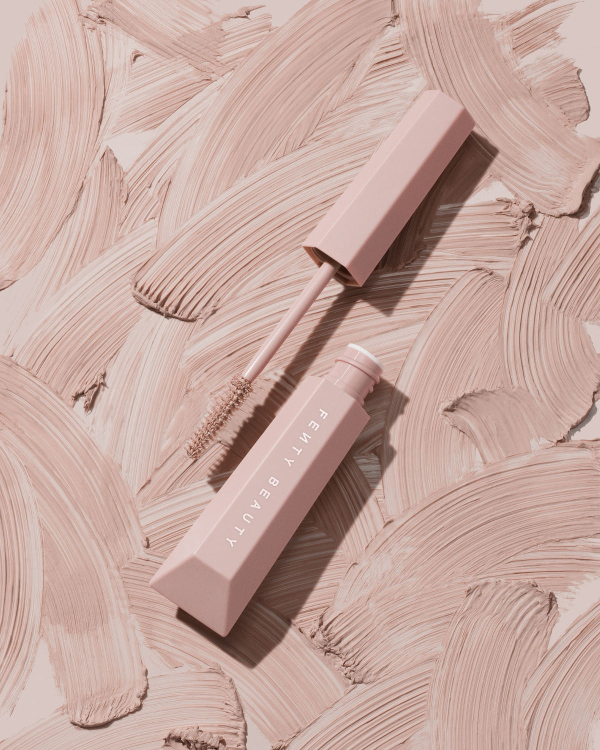 Hella Extra Mascara-Boosting Lash Primer