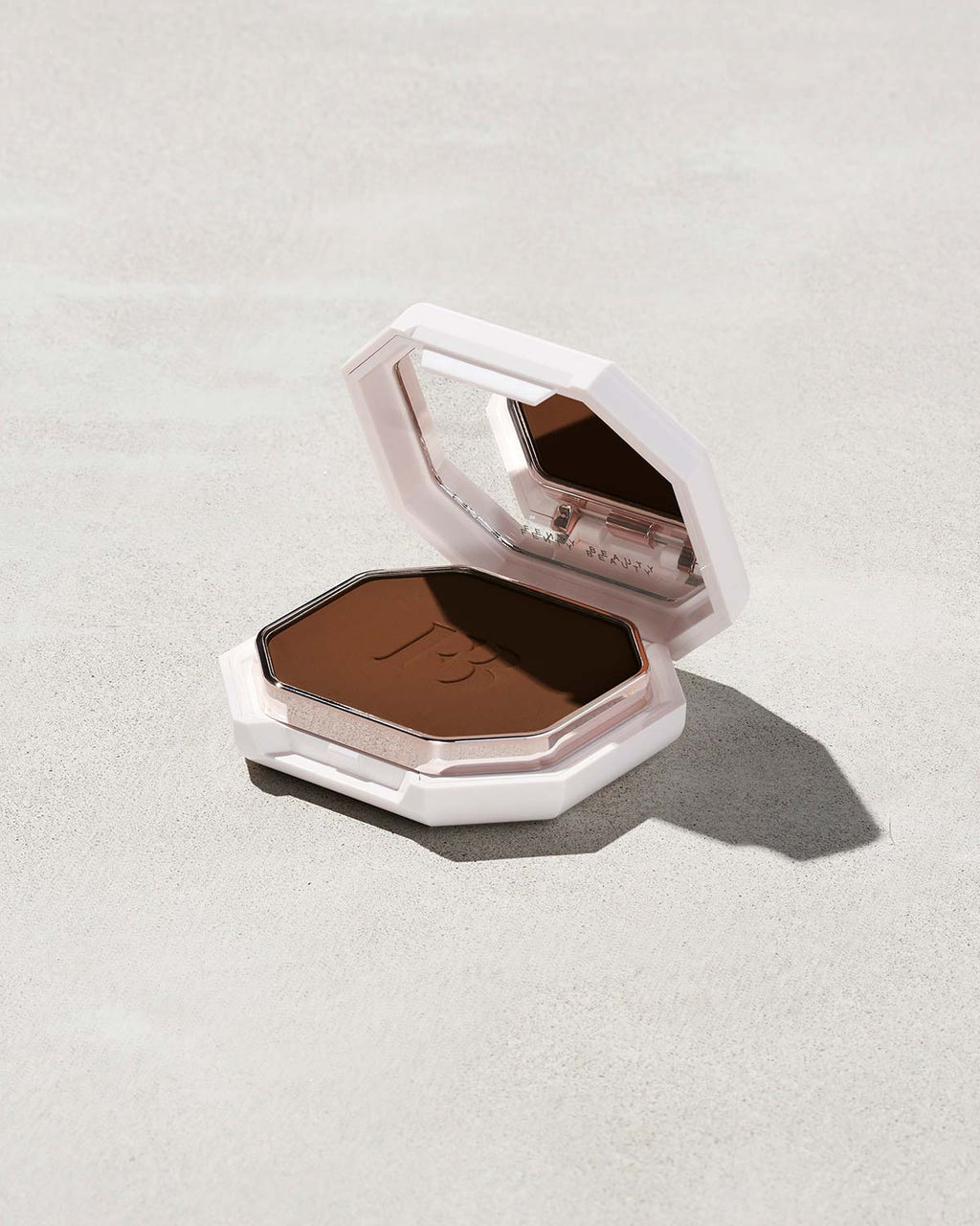 Pro Filt'r Soft Matte Powder Foundation — #470
